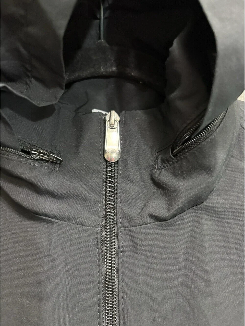 Nike M Black Y2K Hooded Full Zip Windbreaker Jacket
